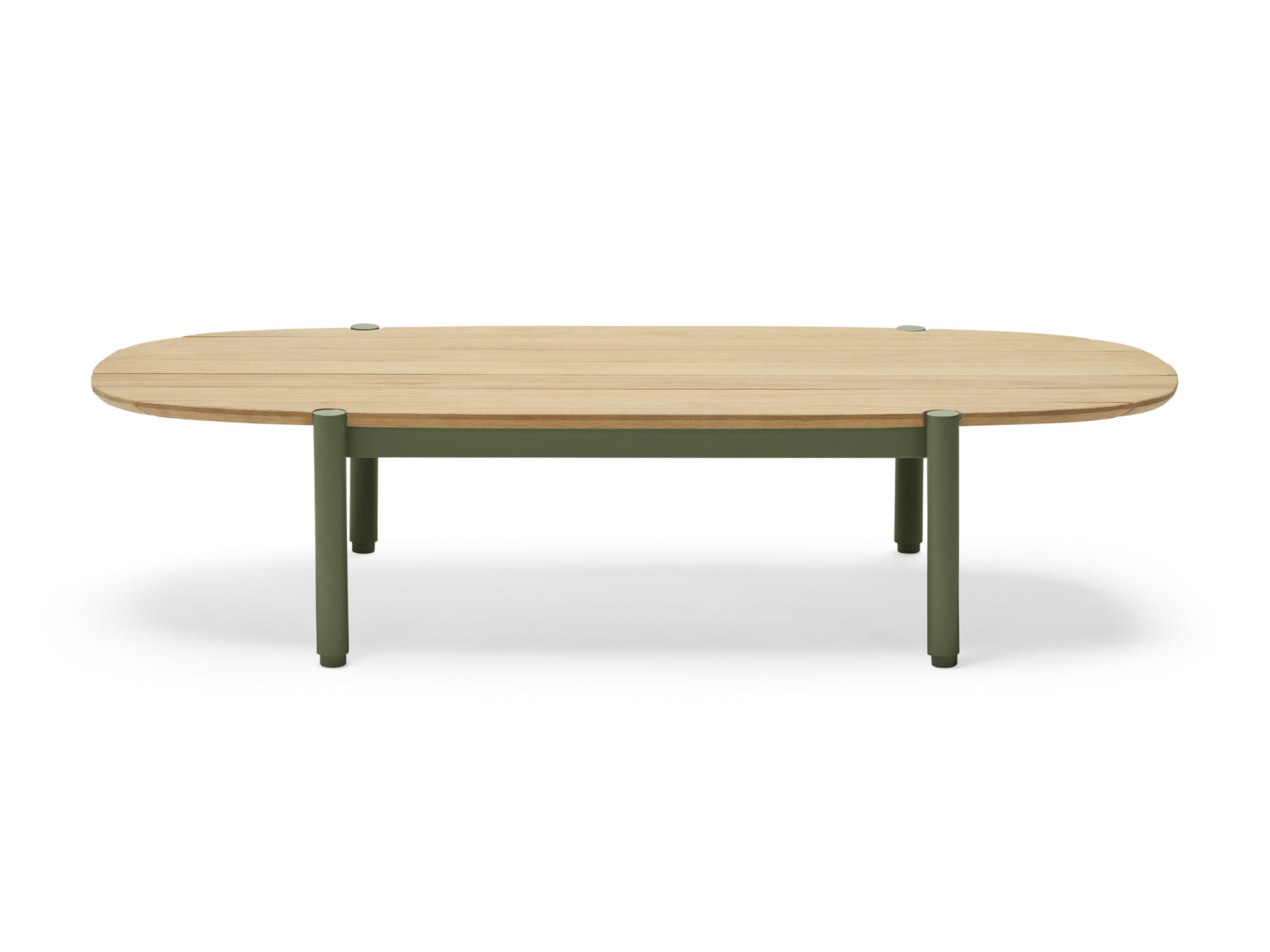 Vue de face d'une table basse d'extérieur ovale en bois avec pieds verts